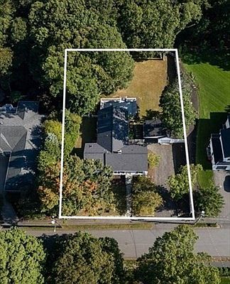 1st image of 48 Taylor St