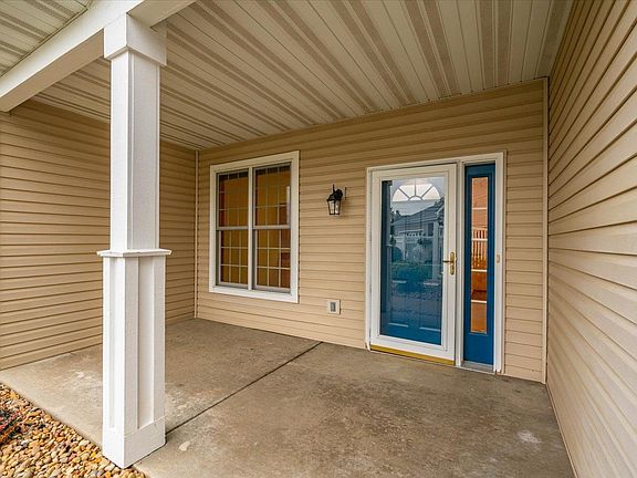 4th image of 3307 N Stone Creek Cir #73