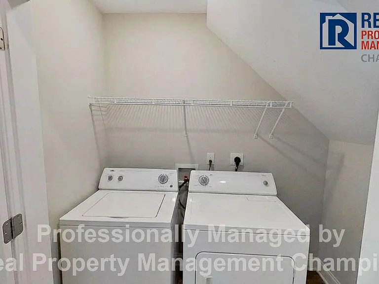 148 Lincoln Place Cir — Photo 10