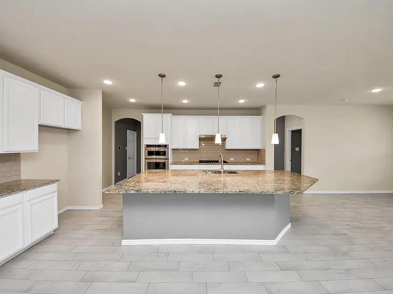 28215 Shorecrest Ln — Photo 18
