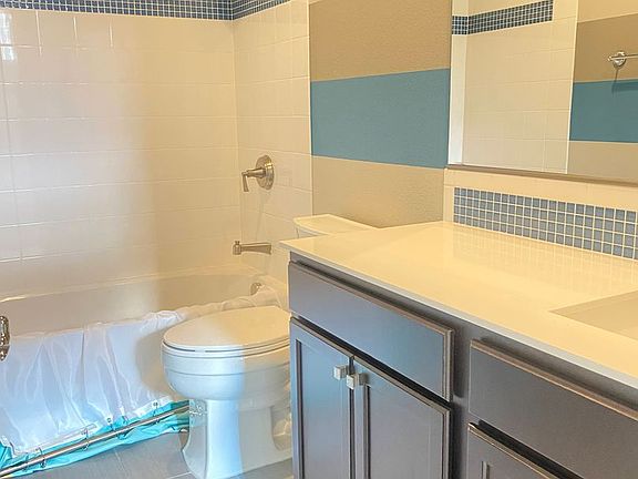 4th image of 2730 Bonfire Ln