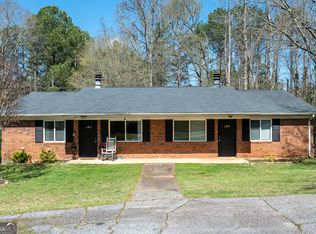 180 Ramble Hills Cir #180 & 182, Athens, GA 30606