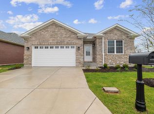 202 Donmor Dr, Bloomingdale, IL