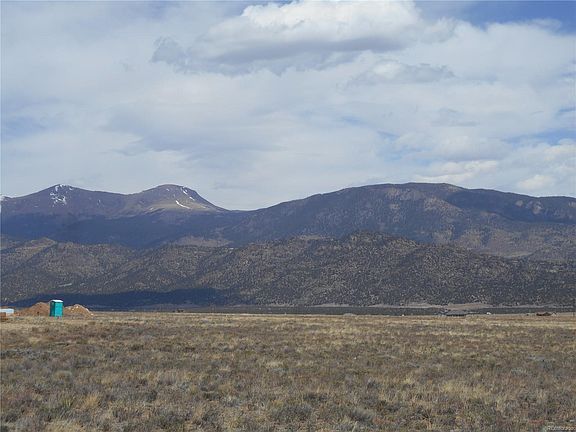 2nd image of 30827 Buffalo Peaks Ct