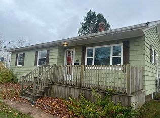 207 Belvedere Ave, Charlottetown, PE C1A2Z2