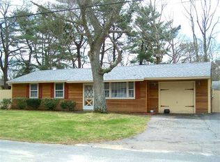 4 Terry Ln E, Wareham, MA 02571