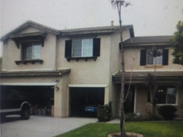 13818 Champion Way, Corona, CA 92880