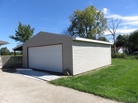 5th image of 1534 E County Road 800 N