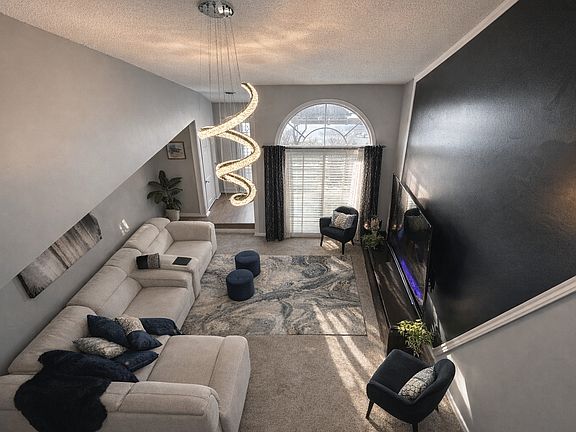 5th image of 3816 Foss Rd Unit 7