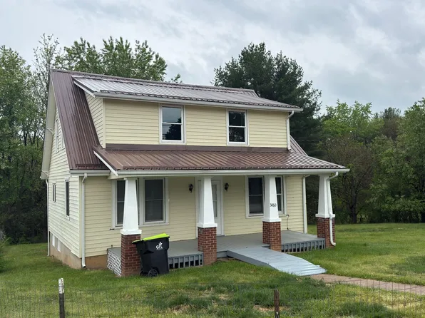 3860 Bob White Blvd, Pulaski, VA 24301