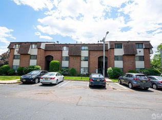 310 Edison Glen Ter, Edison, NJ