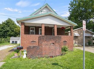 1453 Andrus St, Akron, OH 44301