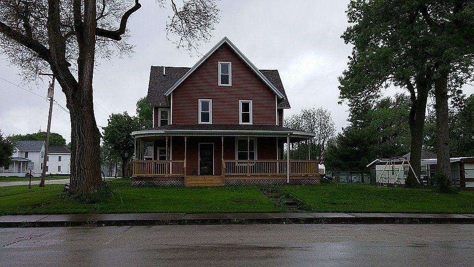 1st image of 601 Saint Charles St