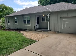 9628 Kessler St, Overland Park, KS 66212