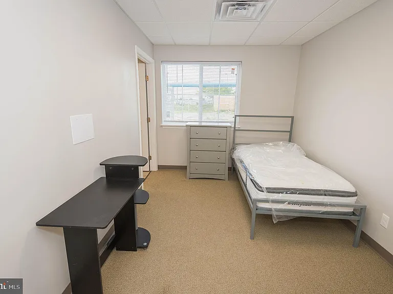 123 Bateman St #4-403D — Photo 39
