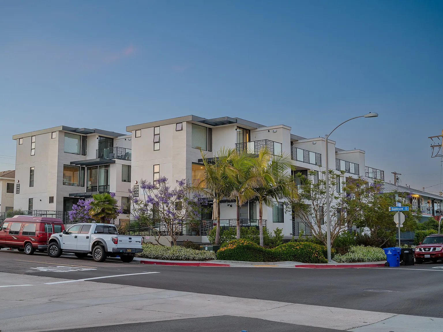 Bayview Townhomes at Point Loma — Photo 2
