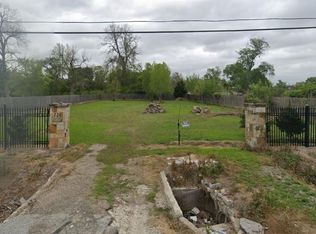 736 Pickering St, Houston, TX 77091