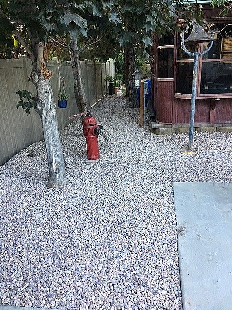 2nd image of 1366 W Rayco Cir