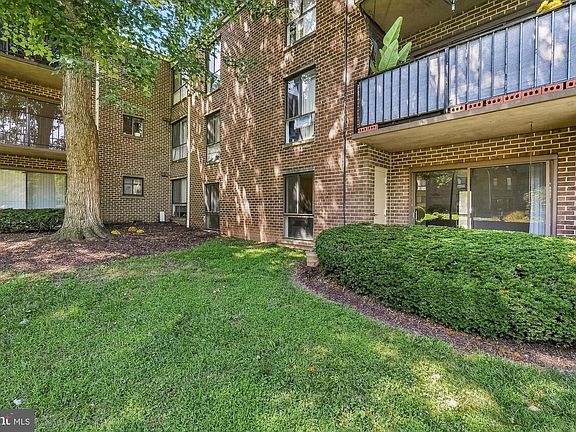 5th image of 3206 Spartan Rd APT 14