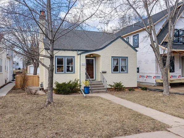 5220 Chowen Ave S, Minneapolis, MN 55410
