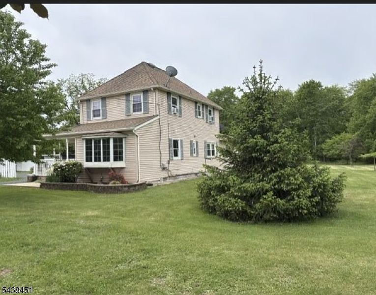 1st image of 342 S Branch Rd