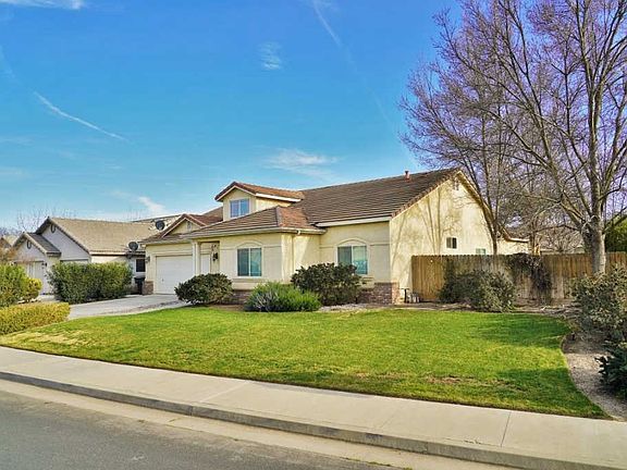 4th image of 1541 Bristol Ln
