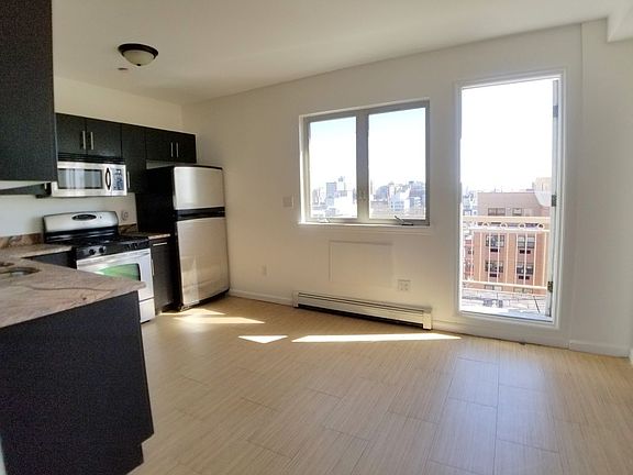 2nd image of 379 Lefferts Ave #8R