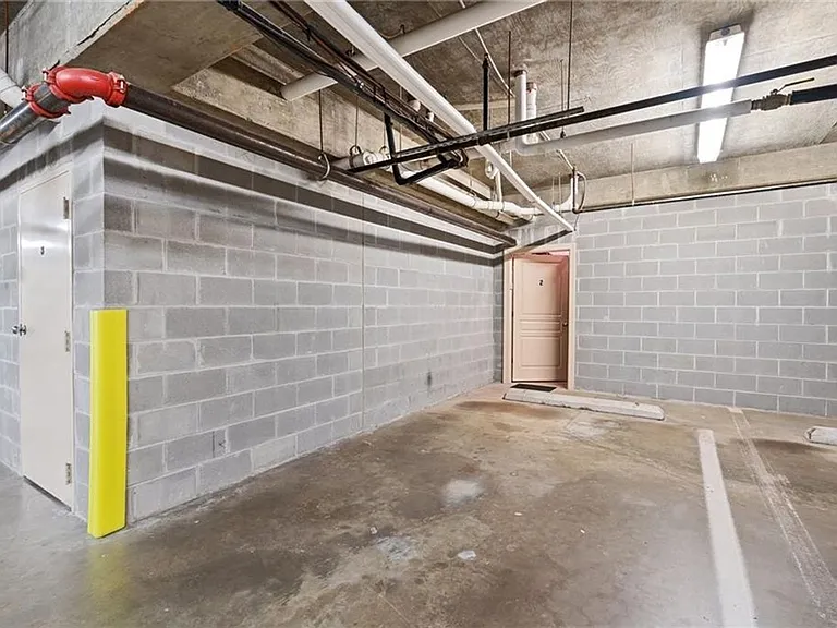 303 Brooke Ave #205 — Photo 28
