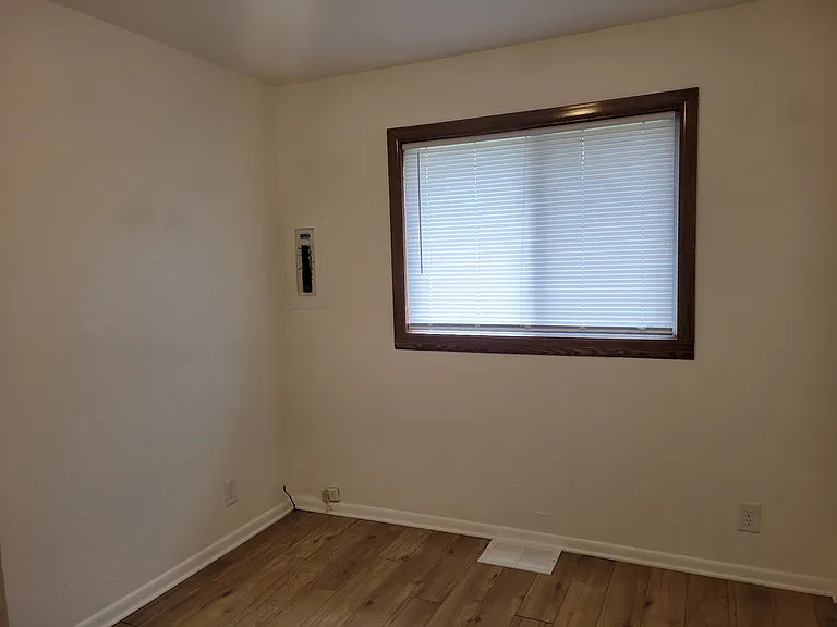 907 Parkway Ct #907 — Photo 7