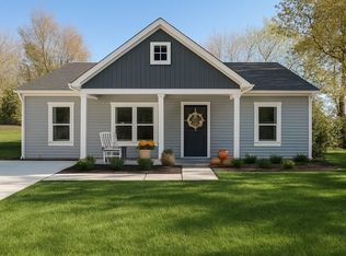 212 Queens Ct, Gastonia, NC 28052