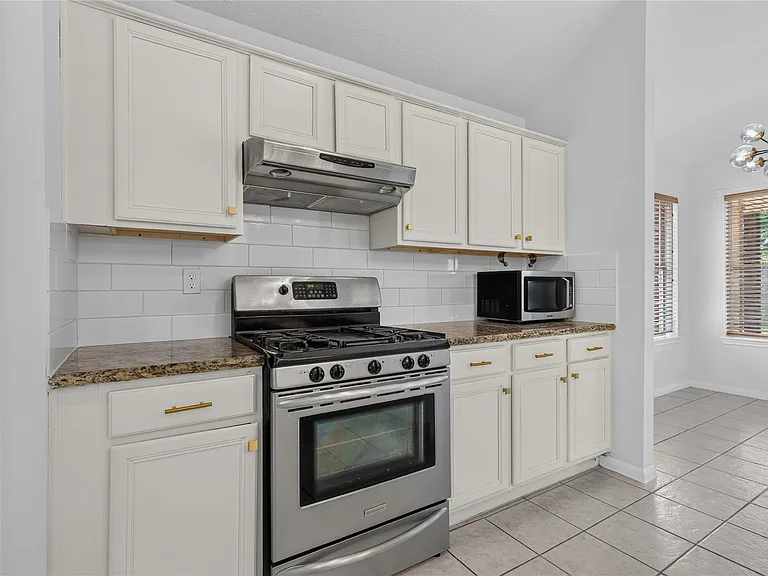 7206 Glen Rosa Dr — Photo 20