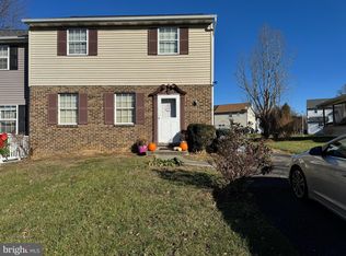 447 Garland Cir, Lancaster, PA