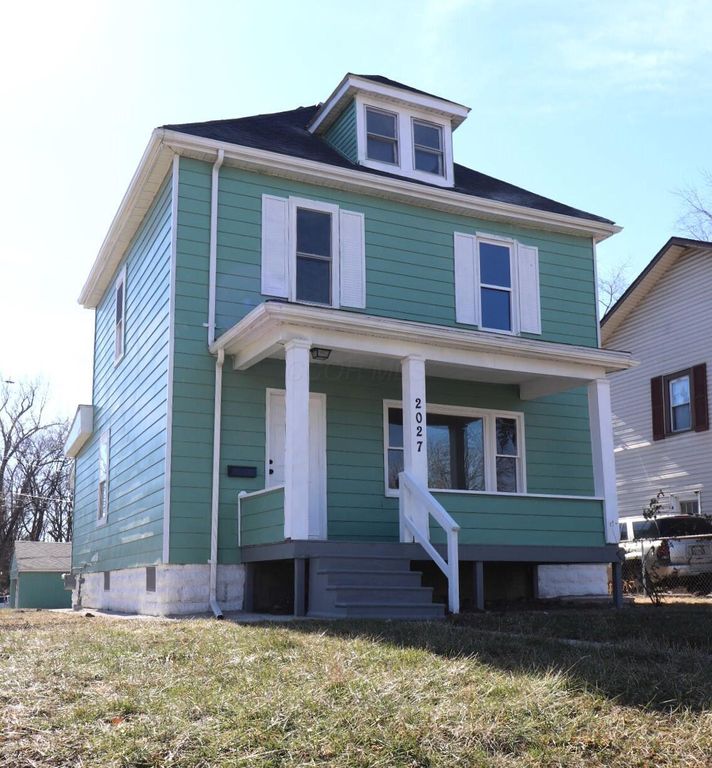 Real estate listing image