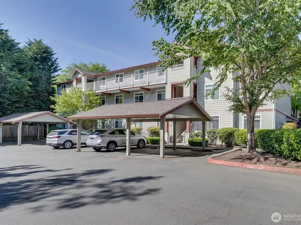 14819 29th Avenue W #L304, Lynnwood, WA 98087