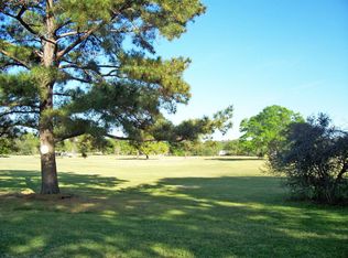 34 Driving Range Ln, Trinity, TX 75862