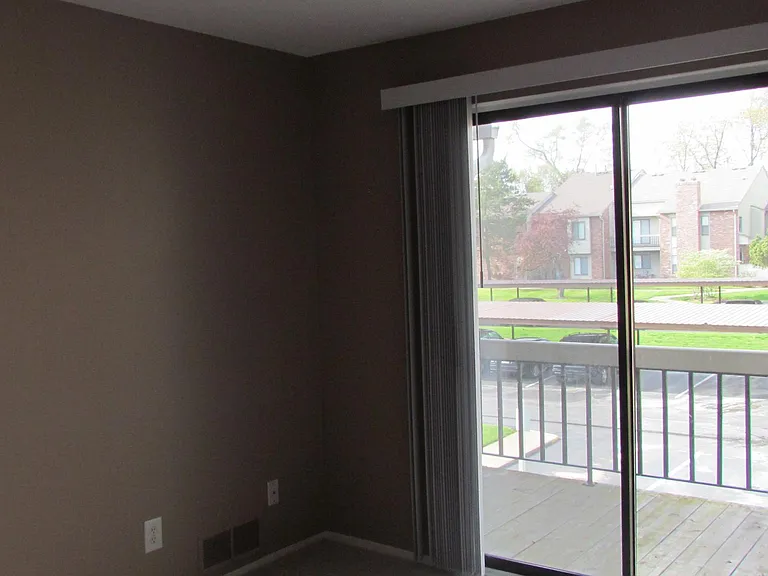 21840 Indian Creek Dr #1 — Photo 25