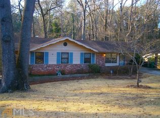 484 Kenridge Cir, Stone Mountain, GA 30083