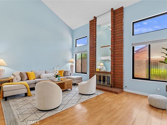 5th image of 8391 Mapledale Ln