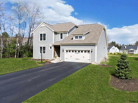 2nd image of 18 Saw Mill Ct