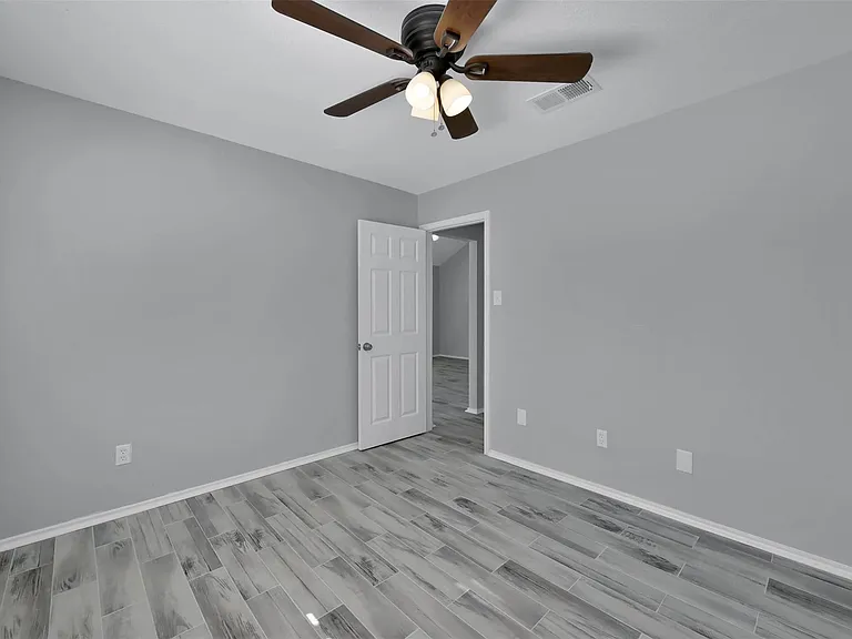 2306 Piddler Dr — Photo 31