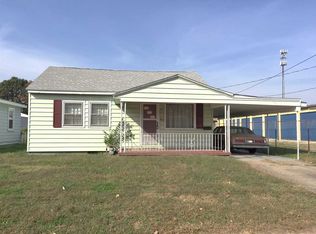 823 S 13th St, Vincennes, IN 47591