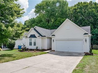 16213 Hayfield Rd, Charlotte, NC 28213