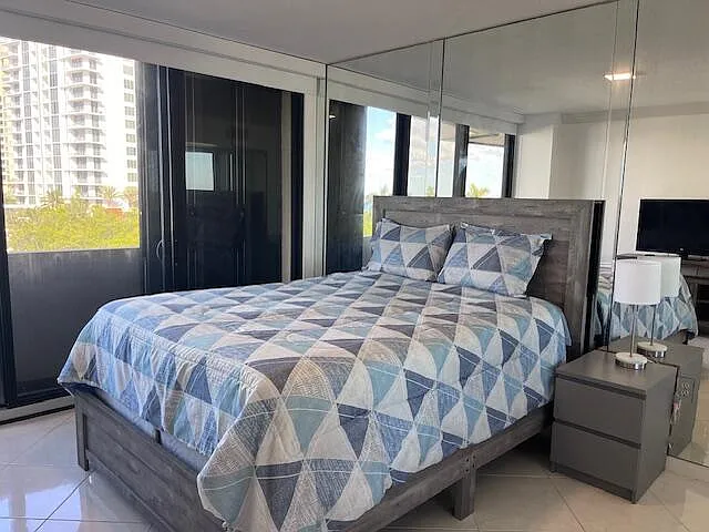 4200 N Ocean Dr #2-405 — Photo 20