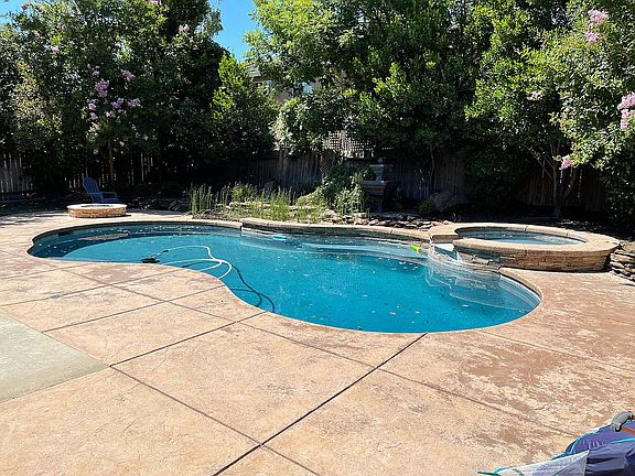 5th image of 3242 Sweet Maple Way