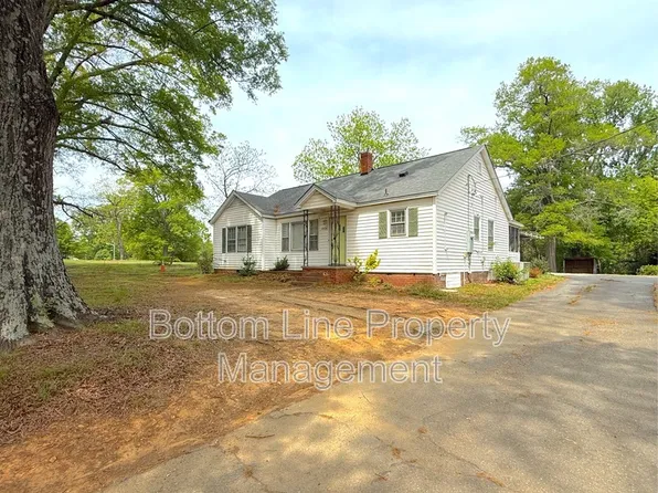 4424 Hovis Rd, Charlotte, NC 28208