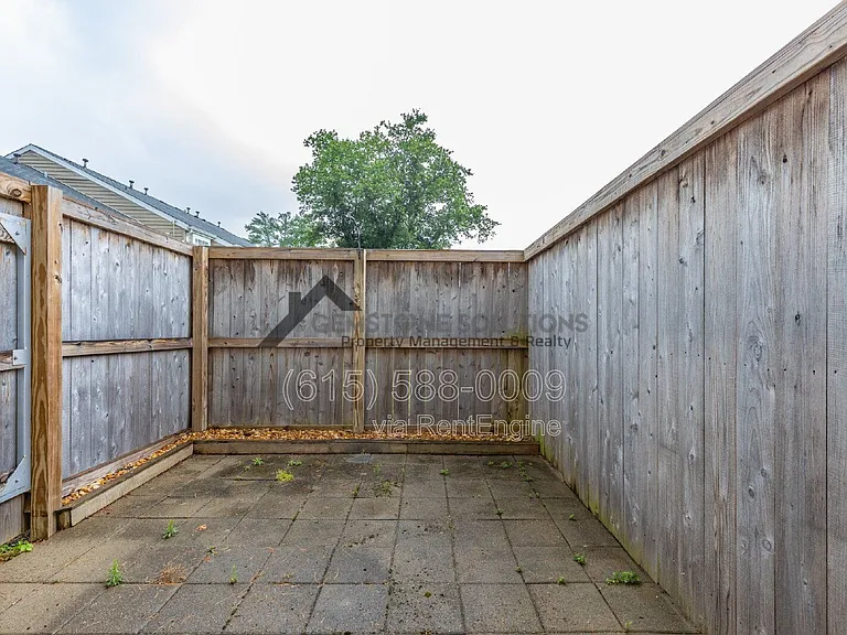 1705 Granville Rd — Photo 23