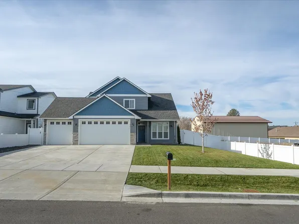 618 S Long Rd, Greenacres, WA 99016