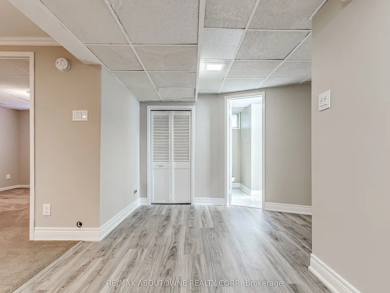 19 Friars Ct — Photo 27