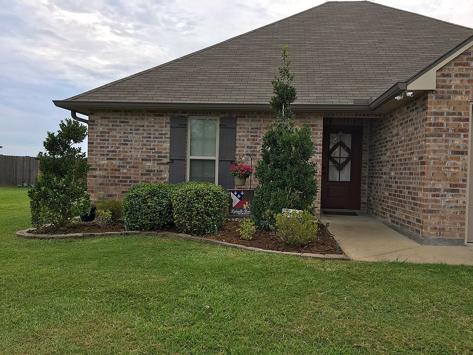 1st image of 212 Ennis Dr