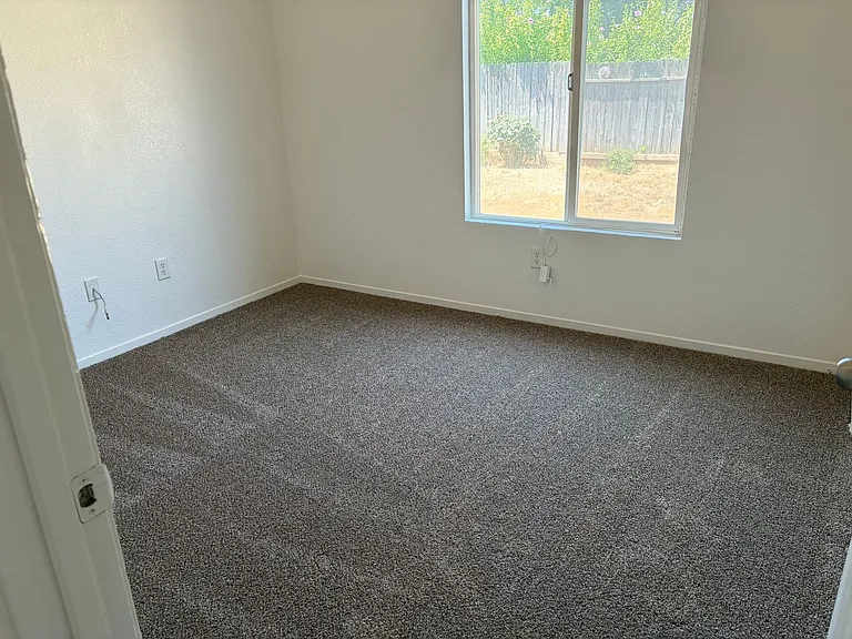 96 E San Clemente Dr — Photo 10